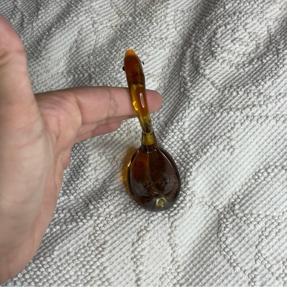 Beautiful Blown Glass Swan Amber Color‎ - Picture 2 of 5
